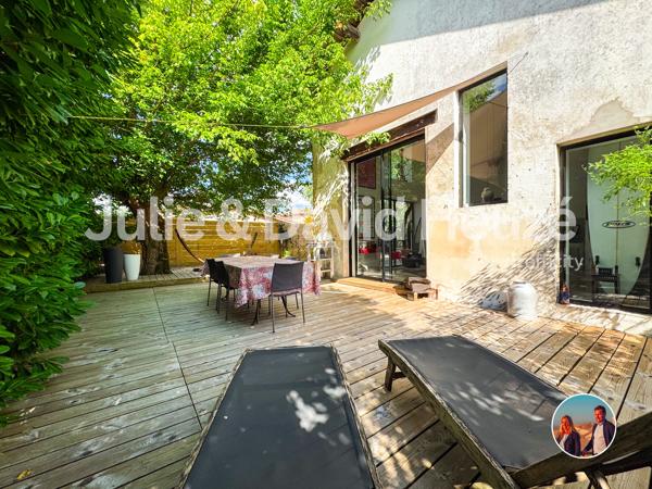 Maison
         7 pièces
        - 230 m² Bien prestige 499 000 € *