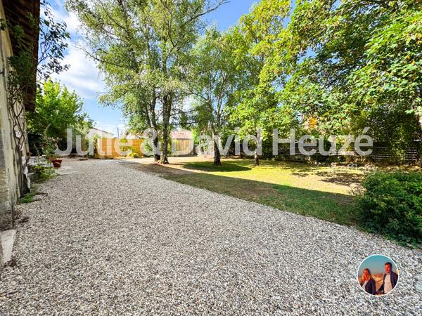 Maison
         7 pièces
        - 230 m² Bien prestige 499 000 € *