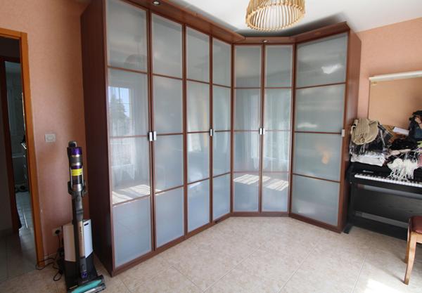 PRODUIT RARE , PAVILLON INDEPENDANT  HAB DE PLAIN PIED AVEC PISCINE ET SPA