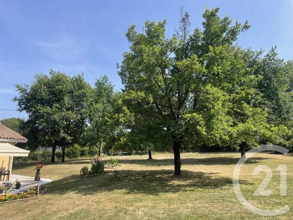 Maison à vendre  4 pièces - 110 m 2   MONTPON MENESTEROL  - 24
