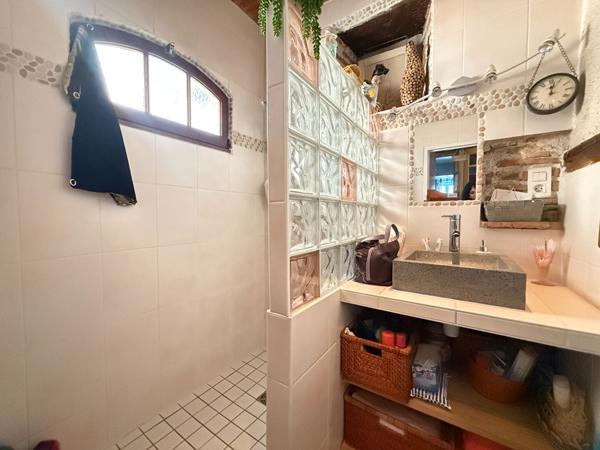 47300 VILLENEUVE SUR LOT Maison ville pleine de charme - centre ville de Villeneuve/Lot