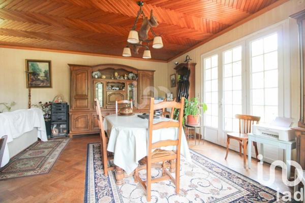 Maison à vendre 4 pièces 161 m² Saint-Affrique