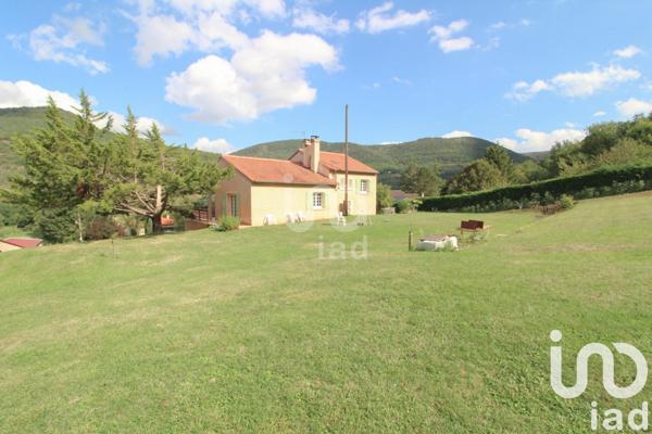 Maison à vendre 4 pièces 161 m² Saint-Affrique