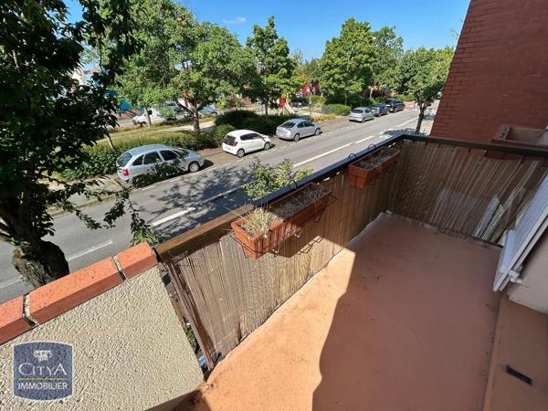 Appartement à louer 3 pièces 64.03m² Voisins-le-Bretonneux (78960)