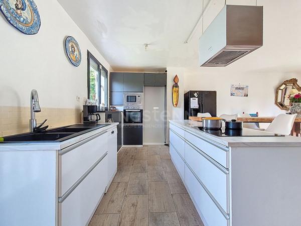 Maison Lamorlaye 100M² 6 pièces