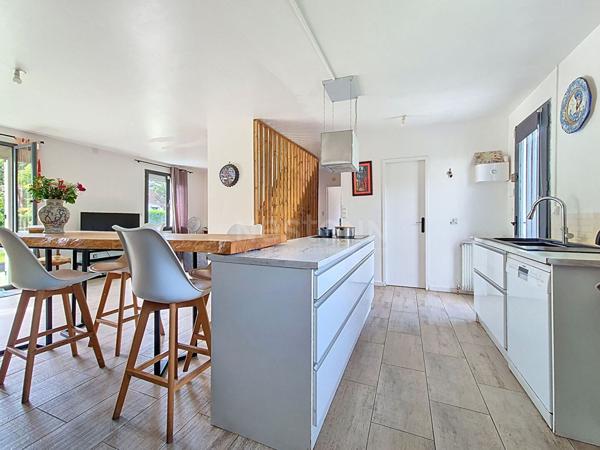 Maison Lamorlaye 100M² 6 pièces