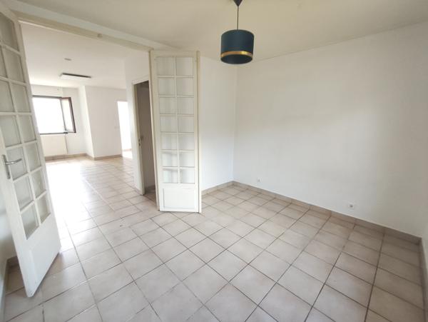 Bègles (33130) MAISON 130M² COMPOSEE DE 2 LOGEMENTS - BEGLES