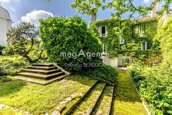 Maison à LE PERREUX-SUR-MARNE, 94170 - 13 pièces 250m²