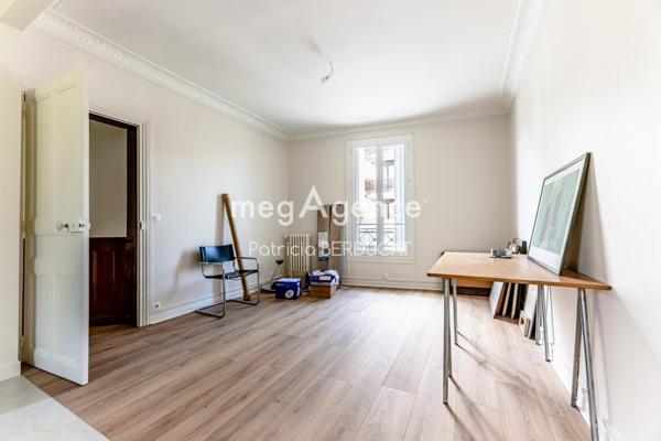 Maison à LE PERREUX-SUR-MARNE, 94170 - 13 pièces 250m²