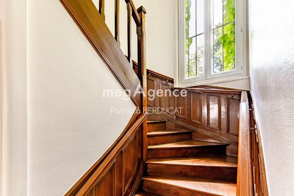 Maison à LE PERREUX-SUR-MARNE, 94170 - 13 pièces 250m²
