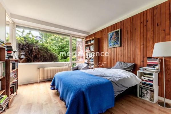 Maison à LE PERREUX-SUR-MARNE, 94170 - 13 pièces 250m²