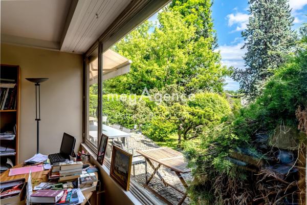 Maison à LE PERREUX-SUR-MARNE, 94170 - 13 pièces 250m²