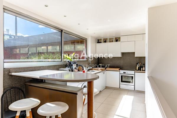 Maison à LE PERREUX-SUR-MARNE, 94170 - 13 pièces 250m²