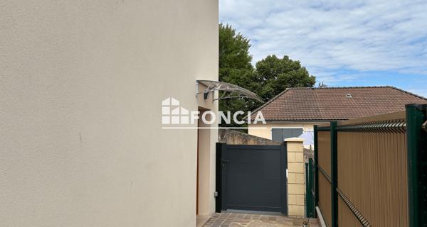 Location Maison 3 pièces 84.1 m² - ÉTampes 91150