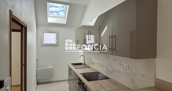 Location Maison 3 pièces 84.1 m² - ÉTampes 91150