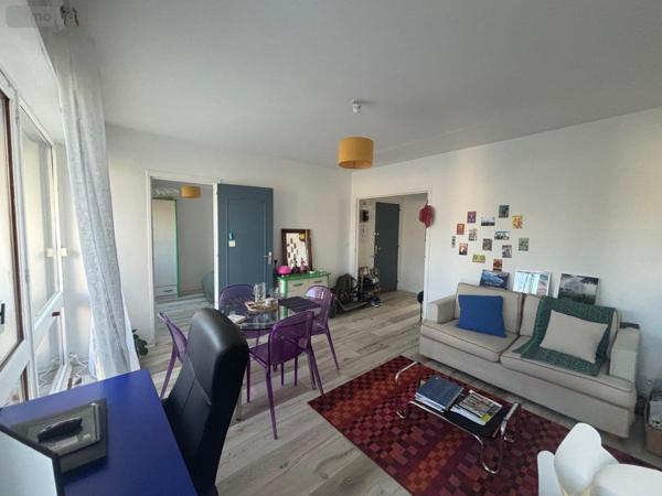 Appartement à louer à Laval en Mayenne (53000), ref : 53032-L338