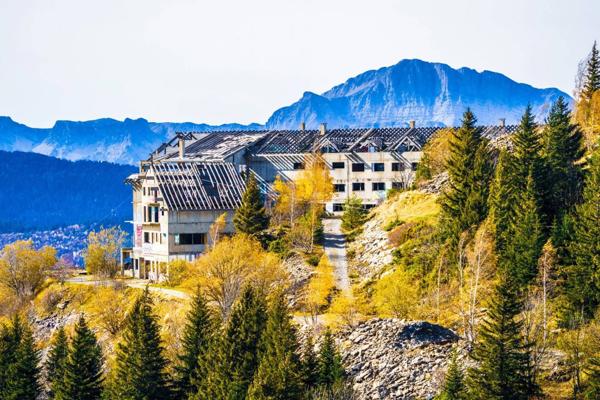 À VENDRE – COMPLEXE IMMOBILIER À FORT POTENTIEL TOURISTIQUE