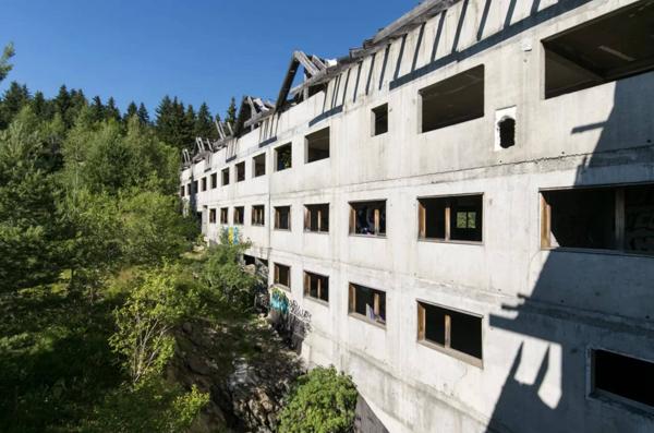 À VENDRE – COMPLEXE IMMOBILIER À FORT POTENTIEL TOURISTIQUE