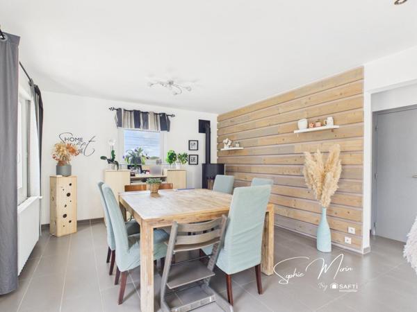 Maison familiale avec jardin à proximité du bourg et du littoral