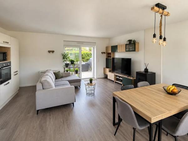 Maison 4chambres, jardin avec local professionnel