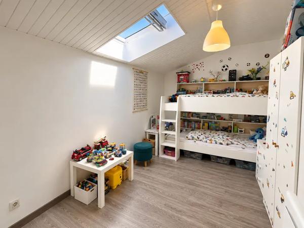 Maison 4chambres, jardin avec local professionnel