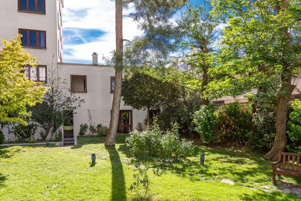 Appartement Paris 18 e - ABBESSES
