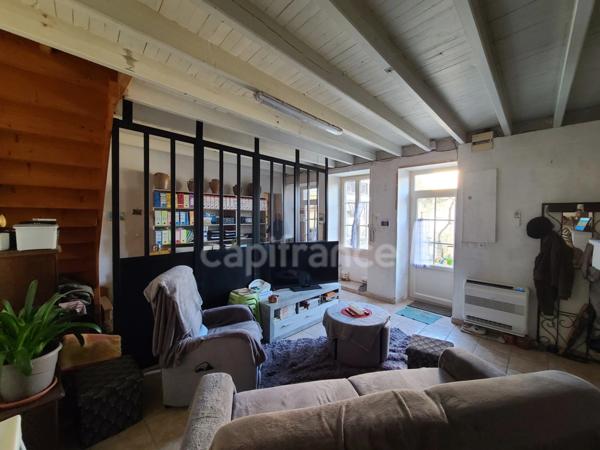 Maison de village à Aulnay 5 pièces