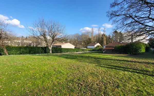 Maison à vendre    5 pièces • 95 m2 Limoges