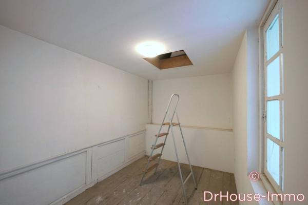Immeuble à vendre 8 pièces de 200 m²