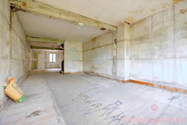 Immeuble à vendre 8 pièces de 200 m²
