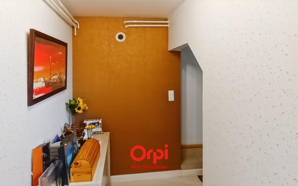 Maison à vendre    4 pièces •  Montluçon