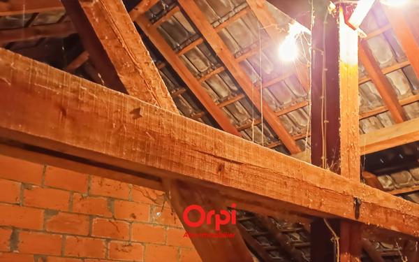 Maison à vendre    4 pièces •  Montluçon