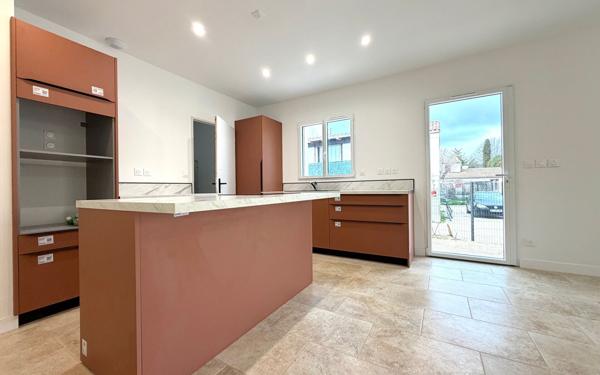 Maison à vendre    4 pièces •  Caveirac