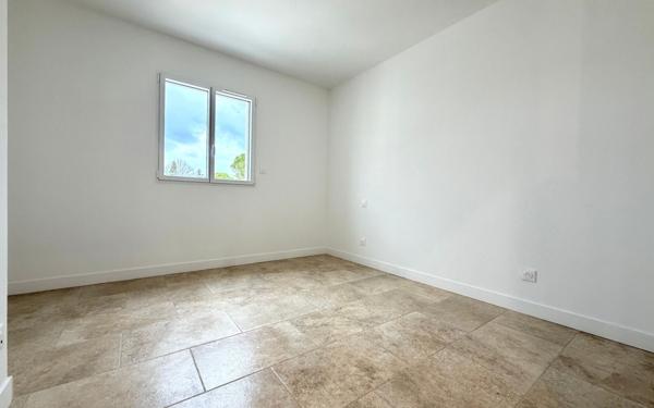 Maison à vendre    4 pièces •  Caveirac