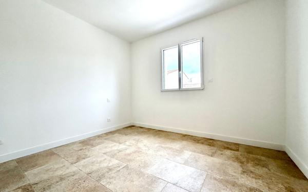 Maison à vendre    4 pièces •  Caveirac