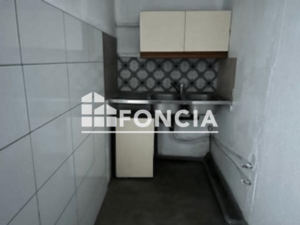 Location Local commercial 1 pièce 56.6 m² - 191 cours Victor Hugo Cenon 33150