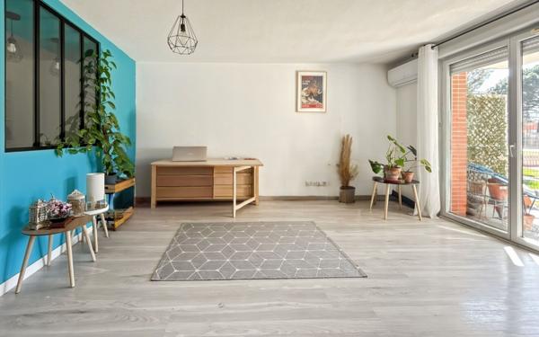 Appartement à vendre    2 pièces • 49,01 m2 Fonbeauzard