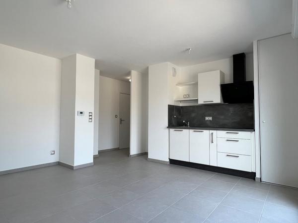 T2 avec extérieur dans une résidence neuve Porte des Pierres Dorées (69400)