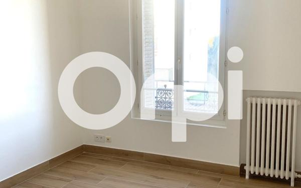Appartement à louer    2 pièces •  Saint-Maur-des-Fossés