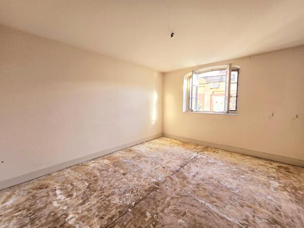 À VENDRE – T2 en plateau de 45 m² – Centre village d’Anse Détails des diagnostics énergétiques