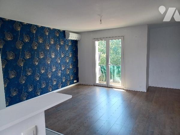 APPARTEMENT T4 AVEC GARAGE ET JARDIN