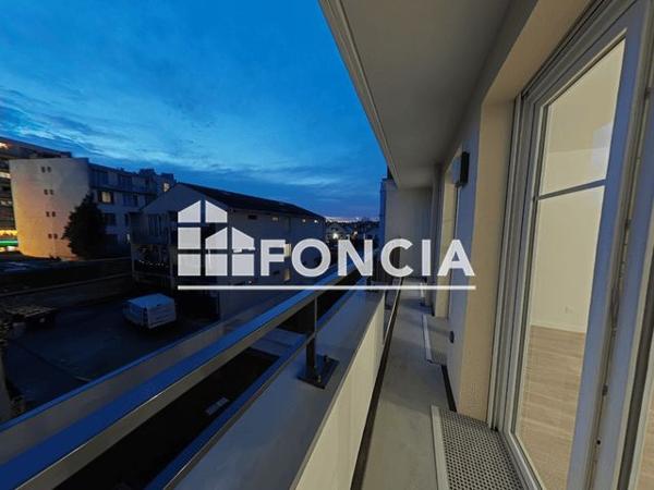 Location Appartement 3 pièces 65.2 m² - 51-53 AVENUE DE LA DIVISION LECLERC Le Bourget 93350