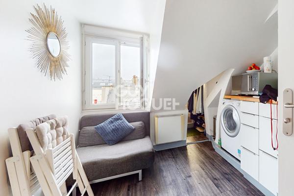 Studette - Paris 10ème