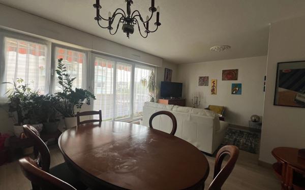 Appartement à vendre    3 pièces • 80,71 m2 Bischheim