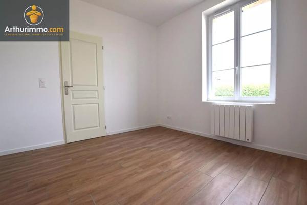 Location                                                      Appartement
                        
                     4 pièces                      65 m2                     à Estrées-Saint-Denis