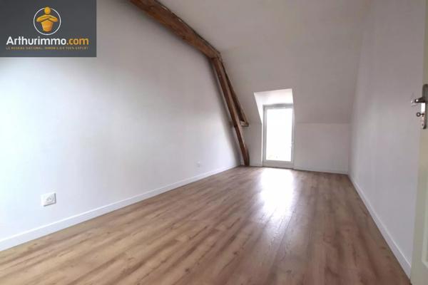 Location                                                      Appartement
                        
                     4 pièces                      65 m2                     à Estrées-Saint-Denis