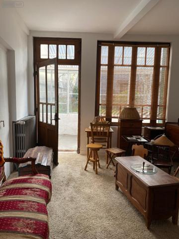 Maison de ville à vendre à Digoin en Saône-et-Loire (71160), ref : M-E-OU   
CENTRE VILLE