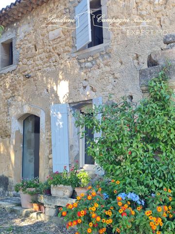 Robion (84440) ANCIEN CORPS DE FERME de 1804 et villa de 1960 vue Alpilles et Luberon