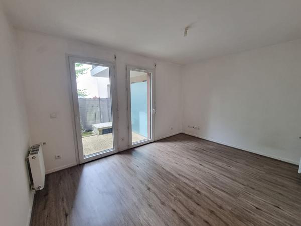 Appartement T1 à vendre à Noisiel - Investissement idéal, calme et proche commodités