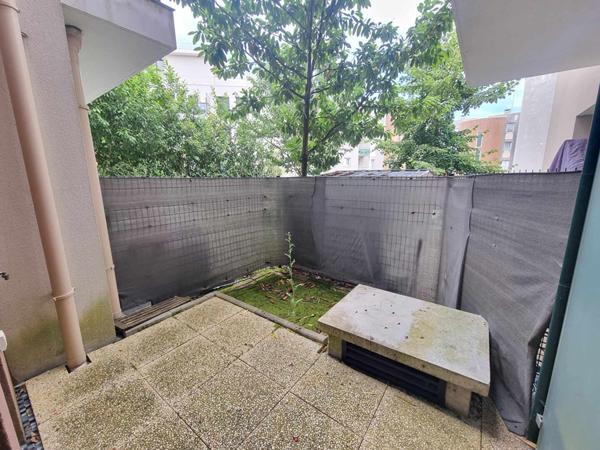 Appartement T1 à vendre à Noisiel - Investissement idéal, calme et proche commodités
